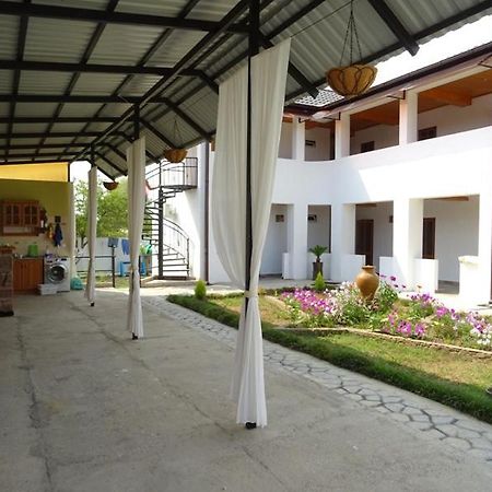 Гостевой Дом Виктория Kheivani Exterior foto